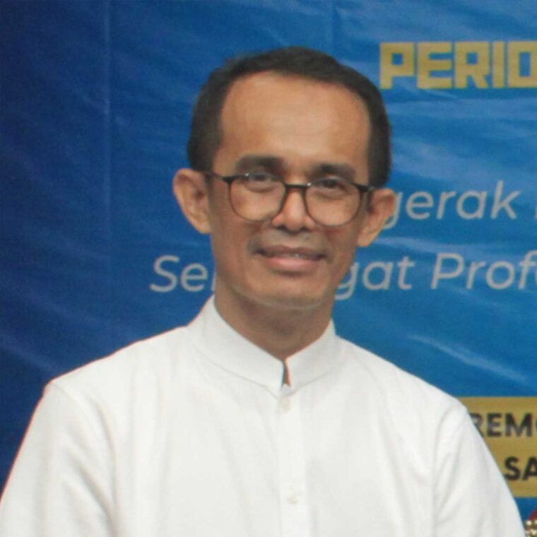 Ir. Ahmad Syawaluddin, S.Kom., M.Pd.